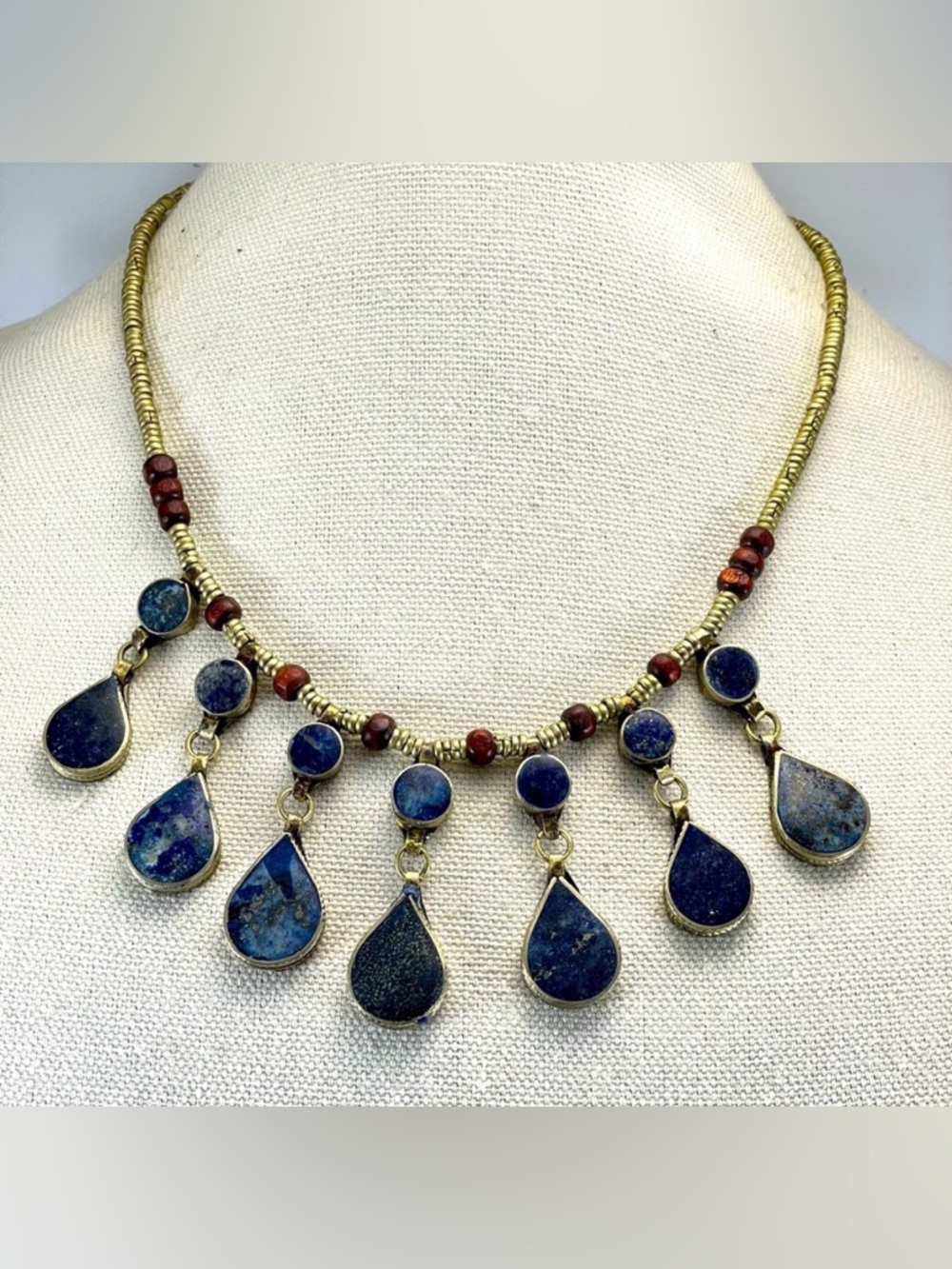 VINTAGE TRIBAL AFGAN 1970'S LAPIS LAZULI SILVER TONE NECKLACE WITH TEAR DROPS